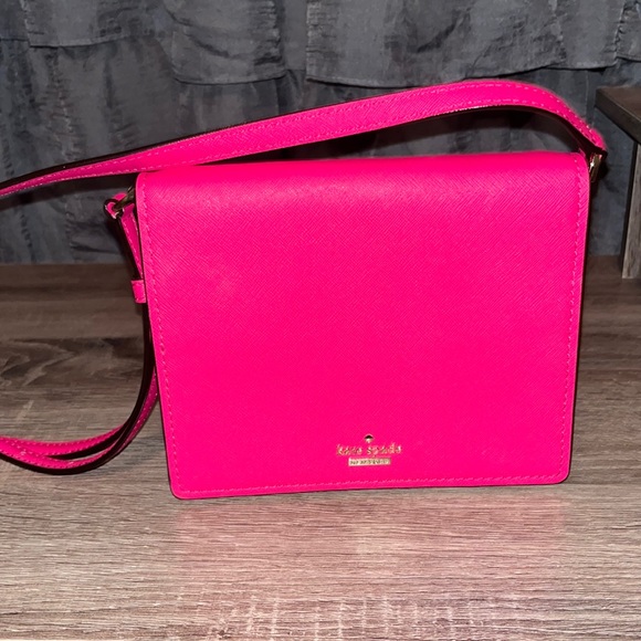 Kate Spade Crossbody - Picture 1 of 4